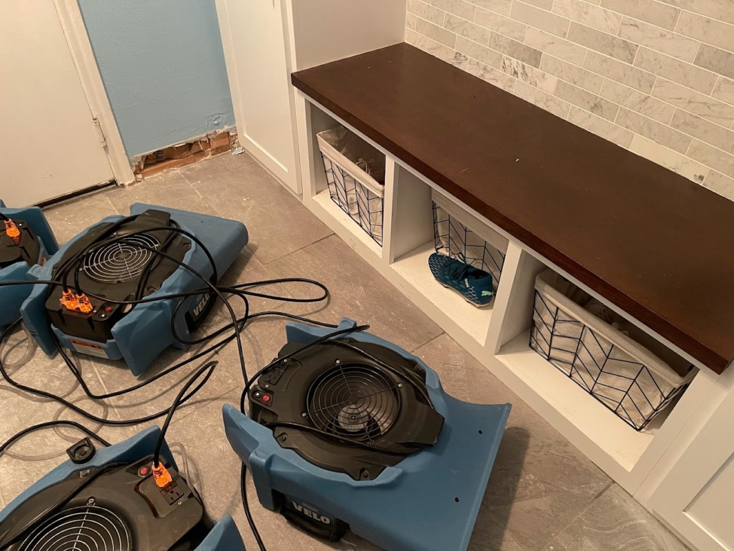 7 Critical Steps to Take After Water Damage in San Antonio Before It’s Too Late! 2 Water damage restoration process ptr